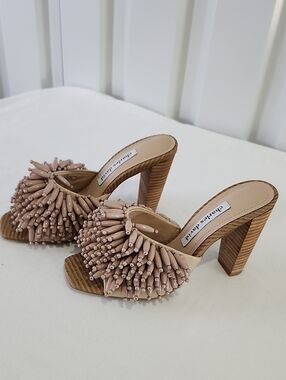 Charles David Womens Hottie Beige Embellished Block Heel Mules Size 6.5 NWT